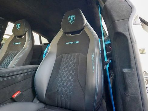 Used 2023 Lamborghini Urus Performante image 60