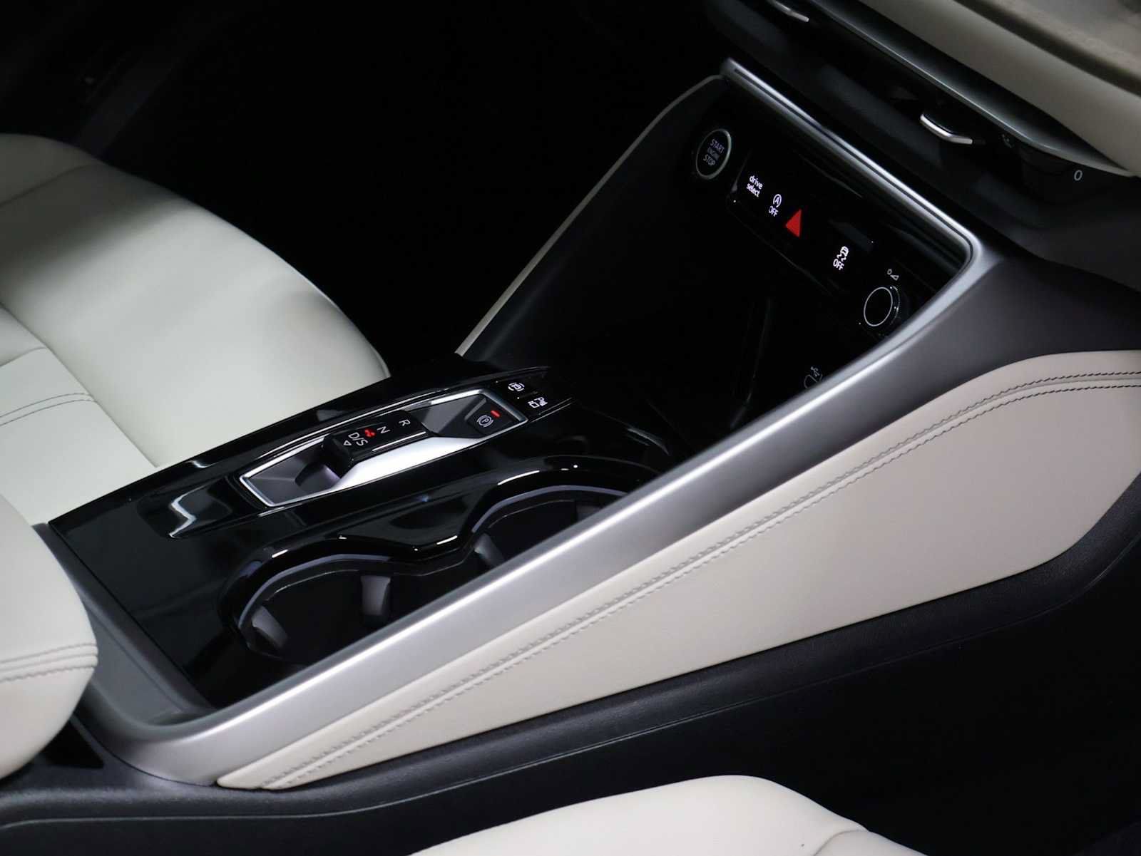 New 2026 Audi Q5 Premium AWD/4WD image 19