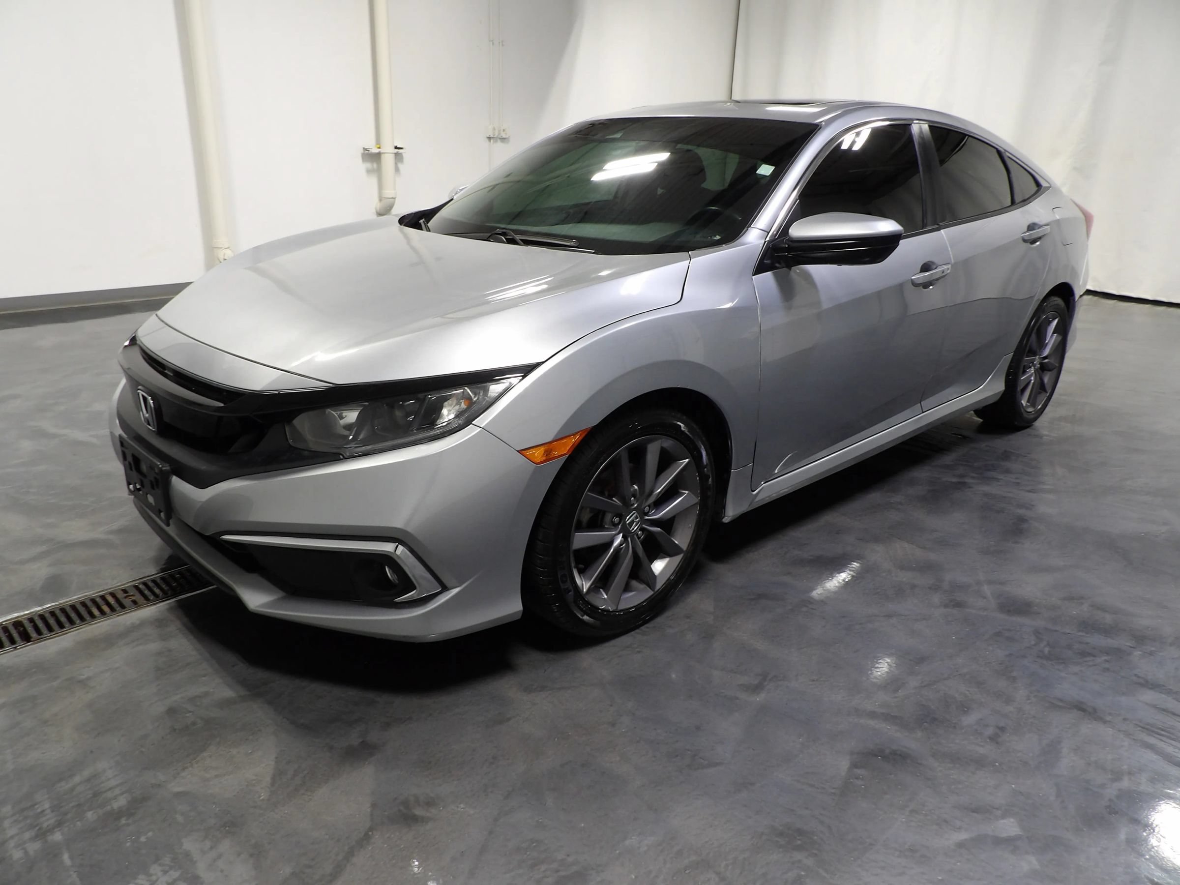 Used 2021 Honda Civic EX image 3