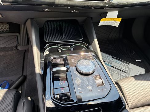 New 2026 BMW 530i xDrive w/ Premium Package AWD/4WD image 15