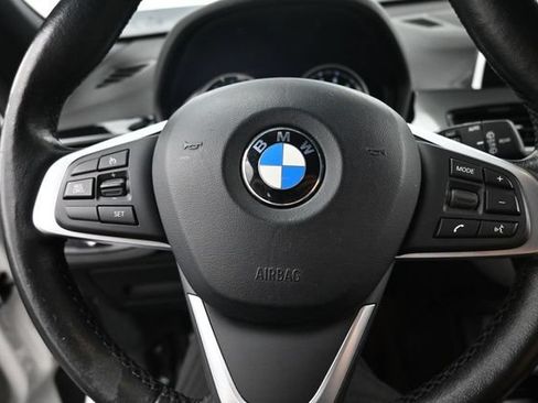 Used 2018 BMW X1 sDrive28i w/ Convenience Package FWD image 14