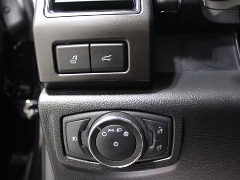 Used 2021 Ford Expedition Max Limited image 40