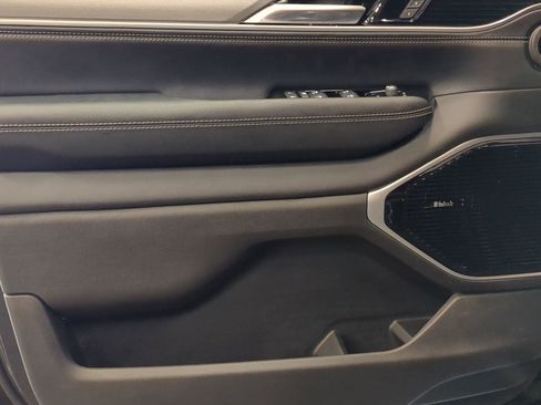 New 2026 Jeep Grand Wagoneer Limited AWD/4WD image 10