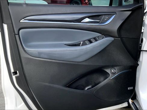 Certified 2023 Buick Enclave Essence w/ Experience Buick Package image 21