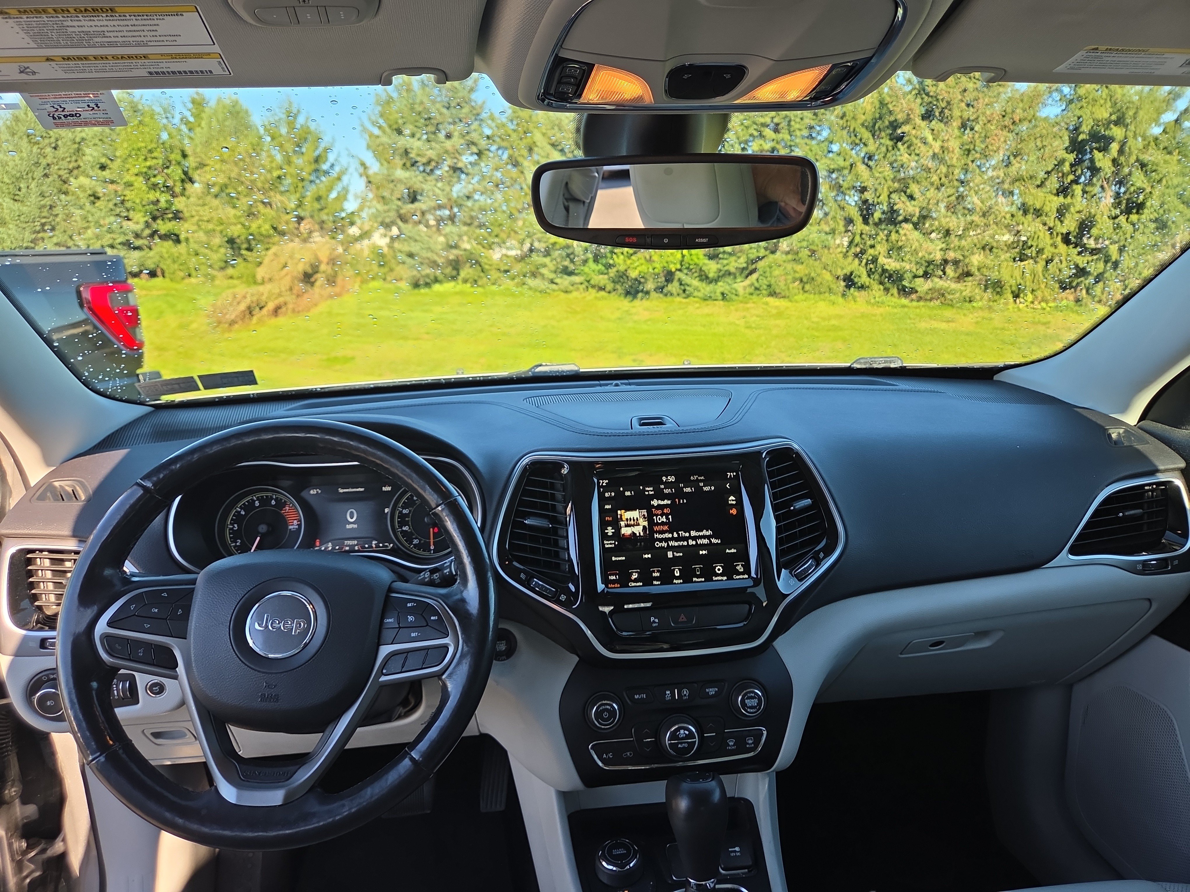 Used 2019 Jeep Cherokee Limited AWD/4WD image 5