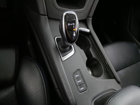 Used 2017 Cadillac XT5 Premium Luxury w/ LPO, Wheel Lock Package image 24