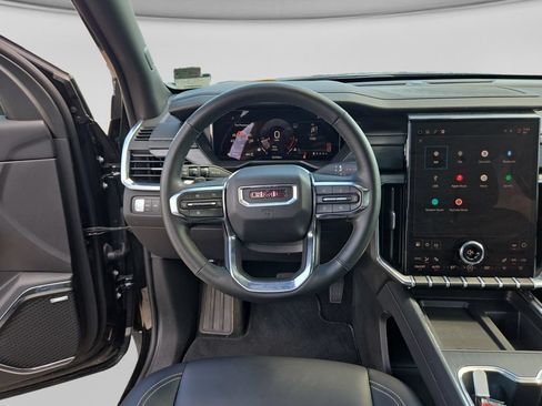 Used 2026 GMC Acadia Elevation w/ Elevation Premium Package AWD/4WD image 16