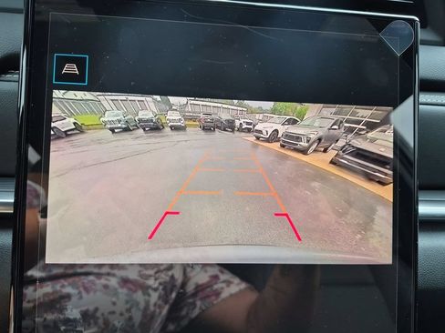 New 2027 GMC Terrain Elevation w/ Elevation Premium Package AWD/4WD image 11