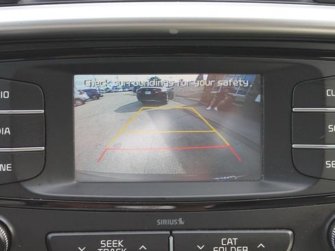 Used 2018 Kia Sorento LX AWD/4WD image 34