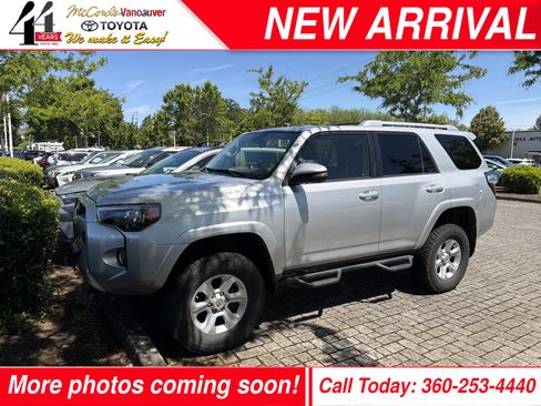 Certified 2017 Toyota 4Runner SR5 Premium AWD/4WD image 1