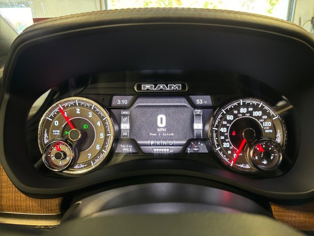 Used 2021 RAM 2500 Limited AWD/4WD image 17
