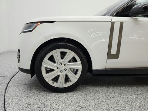 Used 2023 Land Rover Range Rover SE AWD/4WD image 22