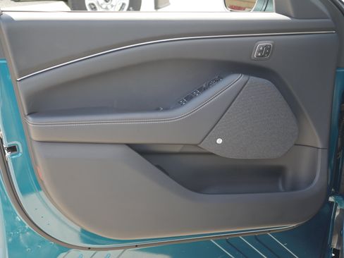 New 2026 Ford Mustang Mach-E Premium image 38