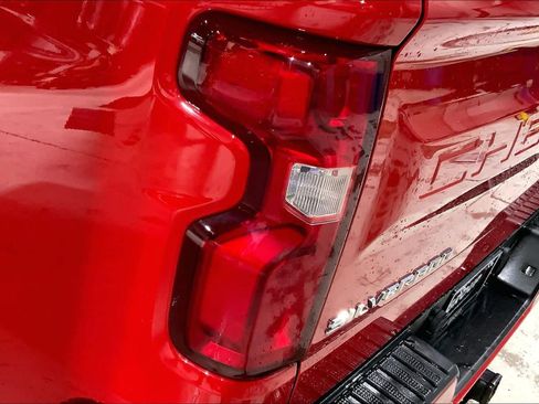 Used 2019 Chevrolet Silverado 1500 RST w/ All-Star Edition image 29