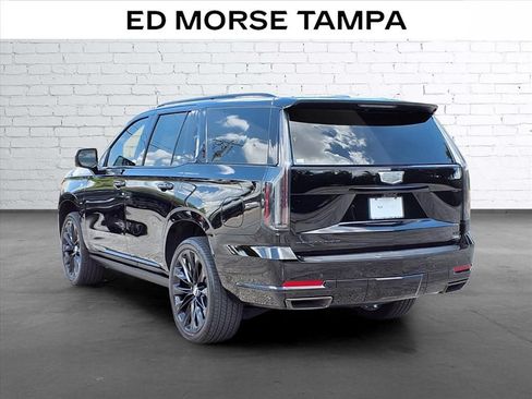 Used 2026 Cadillac Escalade Platinum Sport w/ LPO, ONYX Package AWD/4WD image 3
