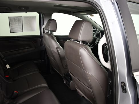 Certified 2023 Honda Odyssey EX-L image 42