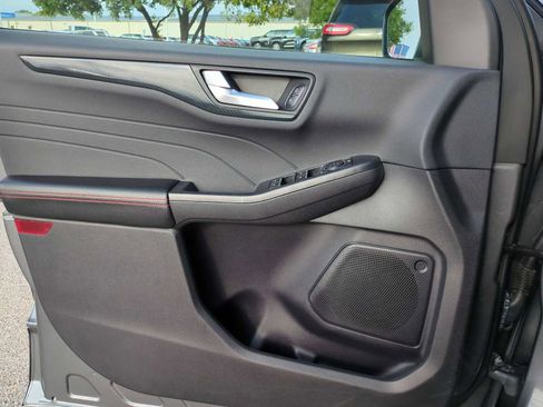 Used 2024 Ford Escape ST-Line image 21