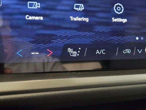 New 2026 Chevrolet Traverse LT w/ LPO, Floor Liner Package image 22