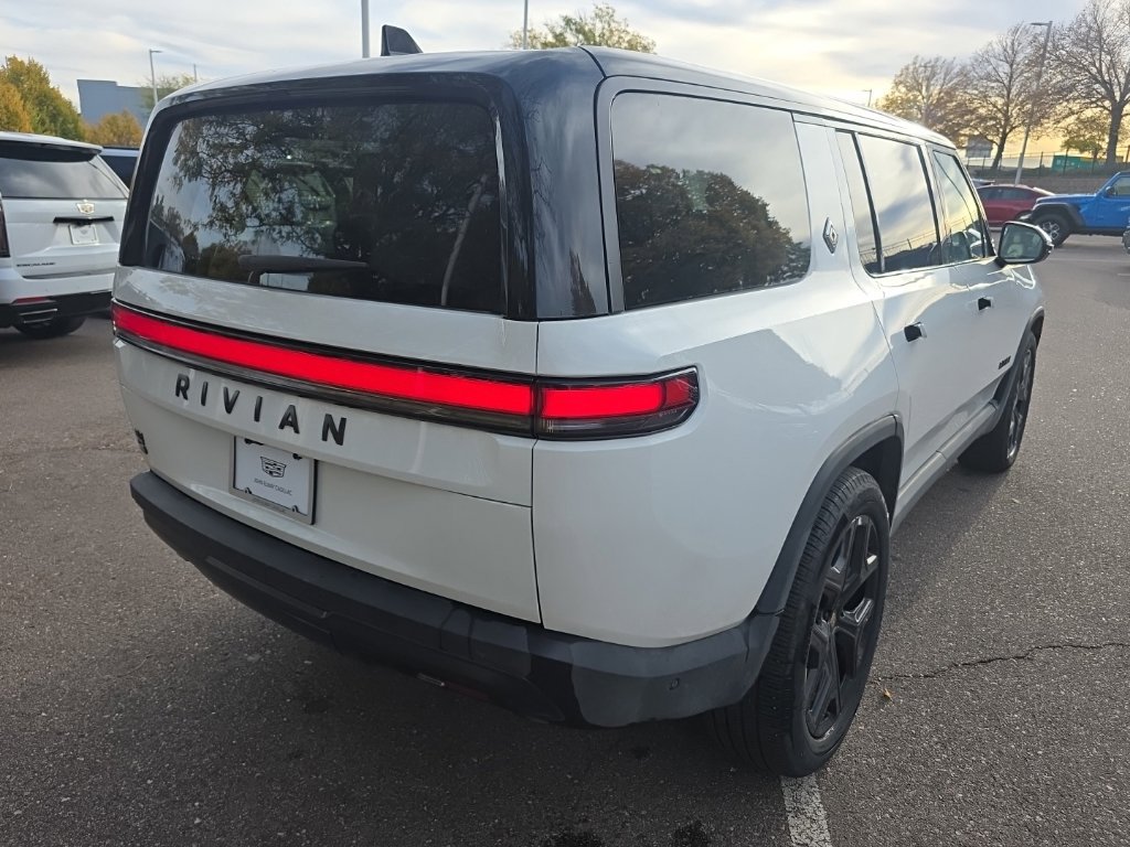 Used 2025 Rivian R1S Adventure Dual AWD/4WD image 6