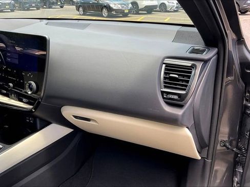 Certified 2024 Lexus NX 350 AWD image 26