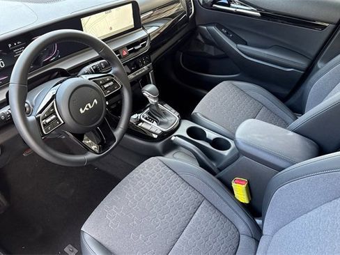 New 2026 Kia Seltos S image 11