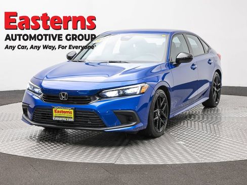 Used 2024 Honda Civic Sport image 1