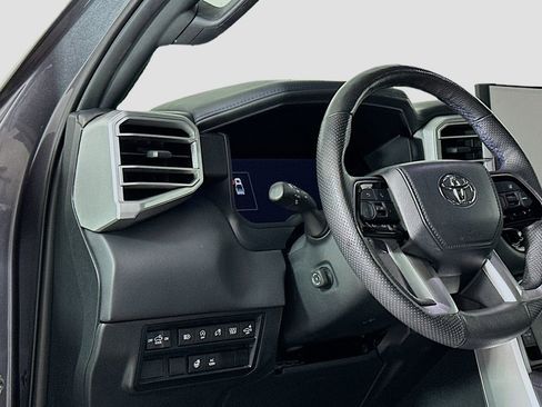 Used 2023 Toyota Tundra Platinum image 11