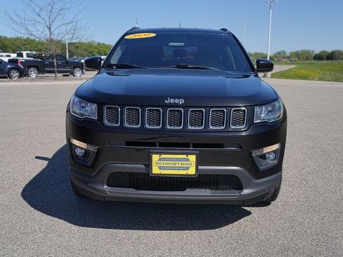 Used 2020 Jeep Compass Latitude w/ Cold Weather Group AWD/4WD image 2
