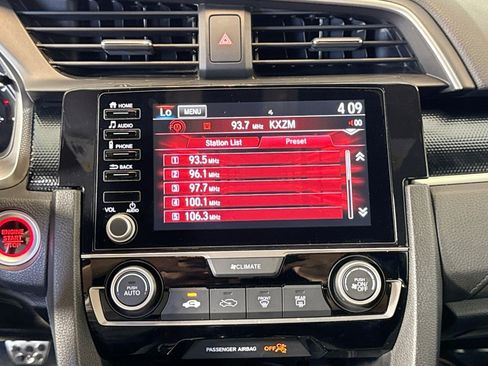 Used 2020 Honda Civic Sport image 15