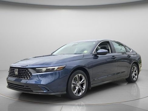 Used 2024 Honda Accord EX-L image 9