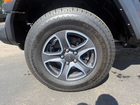 Used 2022 Jeep Wrangler Unlimited Sport AWD/4WD image 9