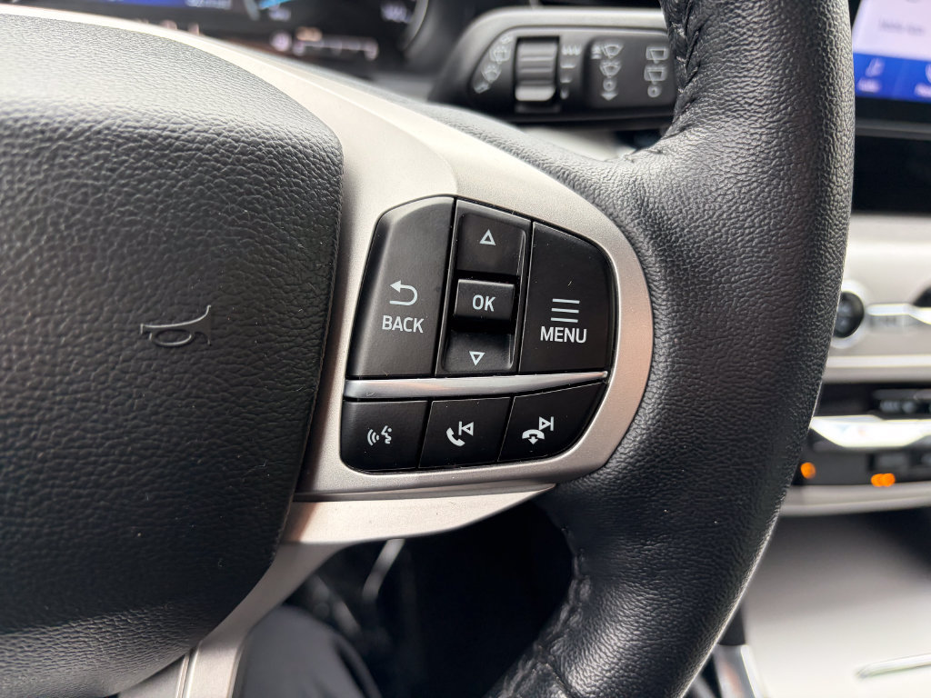 Certified 2023 Ford Explorer XLT w/ Equipment Group 202A AWD/4WD image 29