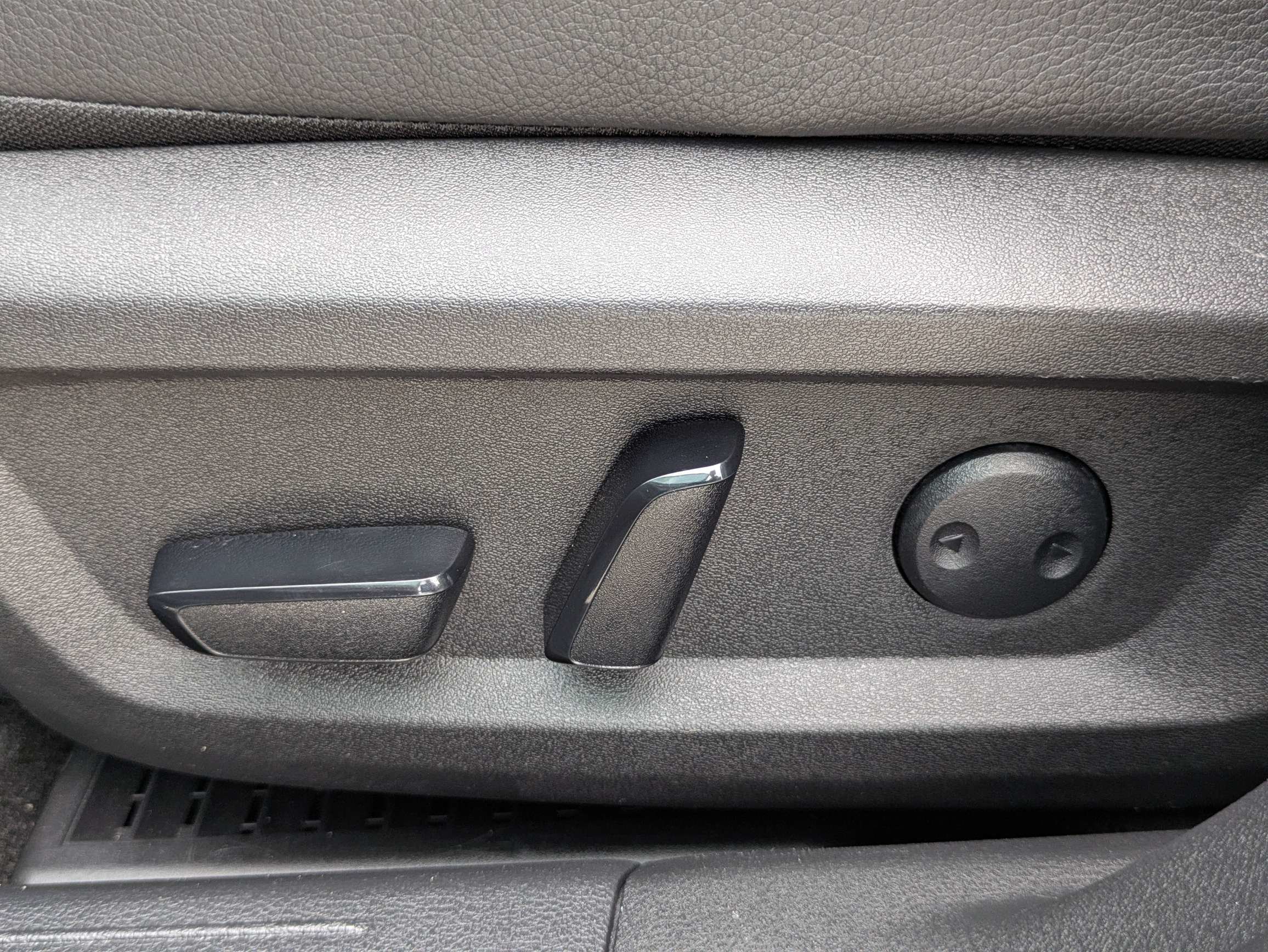 Used 2021 Nissan Rogue SL w/ Premium Package FWD image 20