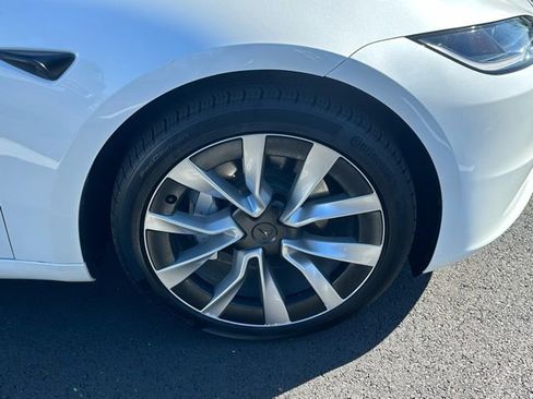 Used 2024 Tesla Model 3 Long Range image 14