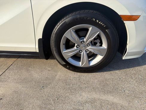Used 2018 Honda Odyssey EX-L image 35