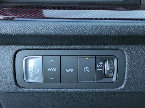 New 2026 Chevrolet Traverse Z71 w/ Driver Confidence Package image 13