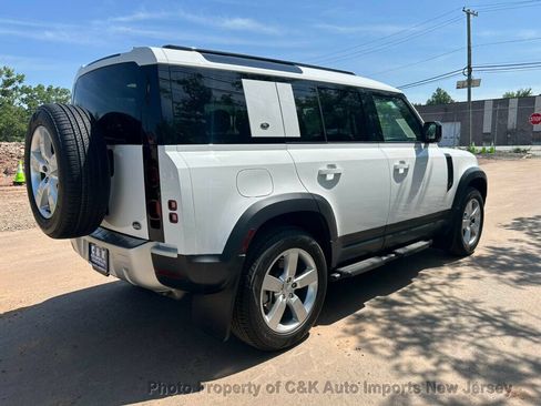 Used 2023 Land Rover Defender 110 SE AWD/4WD image 9