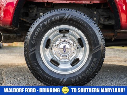 Used 2017 Ford F350 Lariat w/ Chrome Package image 22