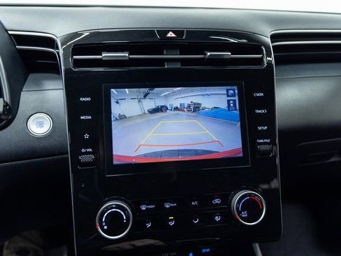 Used 2023 Hyundai Tucson SEL image 17