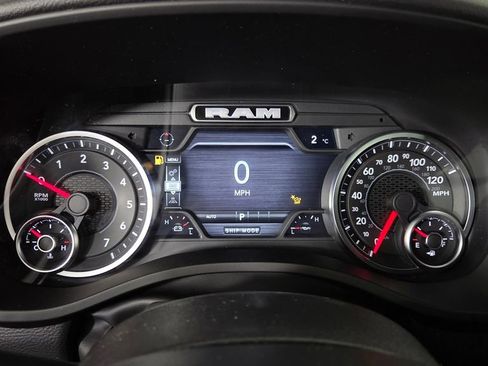 New 2026 RAM 1500 4x4 Crew Cab image 16