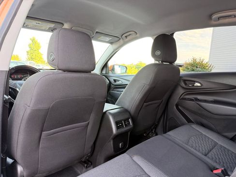Used 2018 Chevrolet Equinox LT FWD image 20