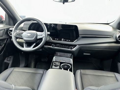 Certified 2026 Chevrolet Equinox LT w/ Convenience Package II image 32