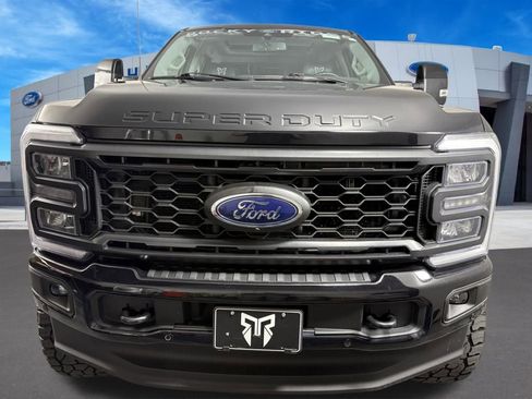 Used 2024 Ford F250 Lariat w/ Lariat Ultimate Package AWD/4WD image 2