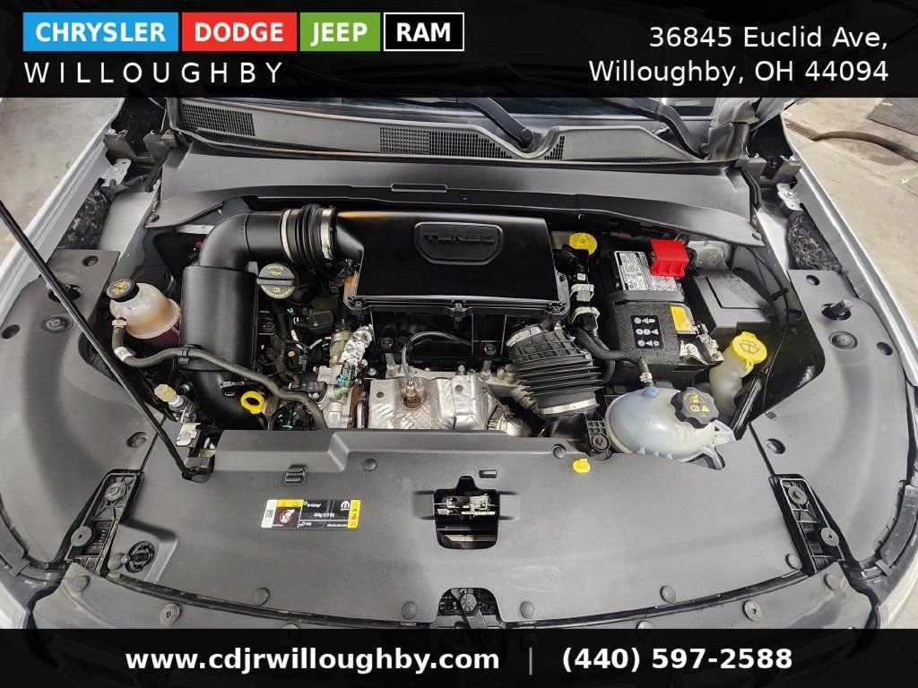 Used 2024 Jeep Compass Latitude AWD/4WD image 35