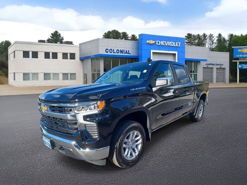Used 2025 Chevrolet Silverado 1500 LT image 1