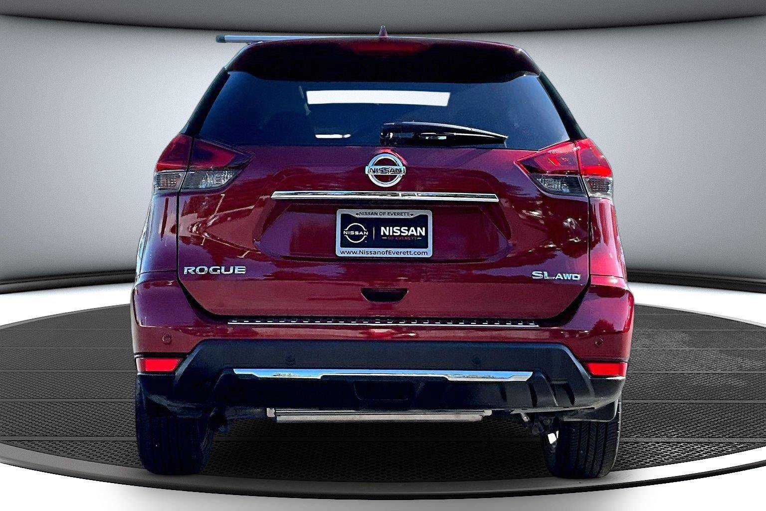 Used 2020 Nissan Rogue SL w/ Premium Package AWD/4WD image 6