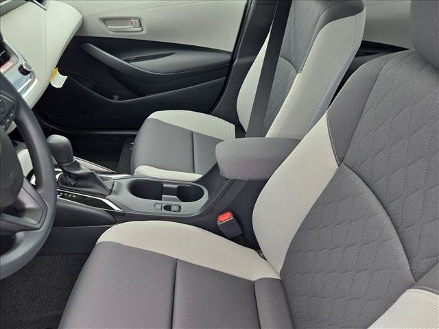 New 2026 Toyota Corolla LE FWD image 4