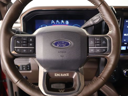 Used 2025 Ford F250 King Ranch AWD/4WD image 3