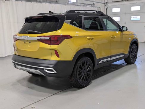 Certified 2023 Kia Seltos Nightfall Edition image 7