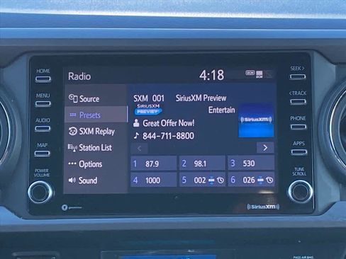 Used 2022 Toyota Tacoma TRD Off-Road image 11